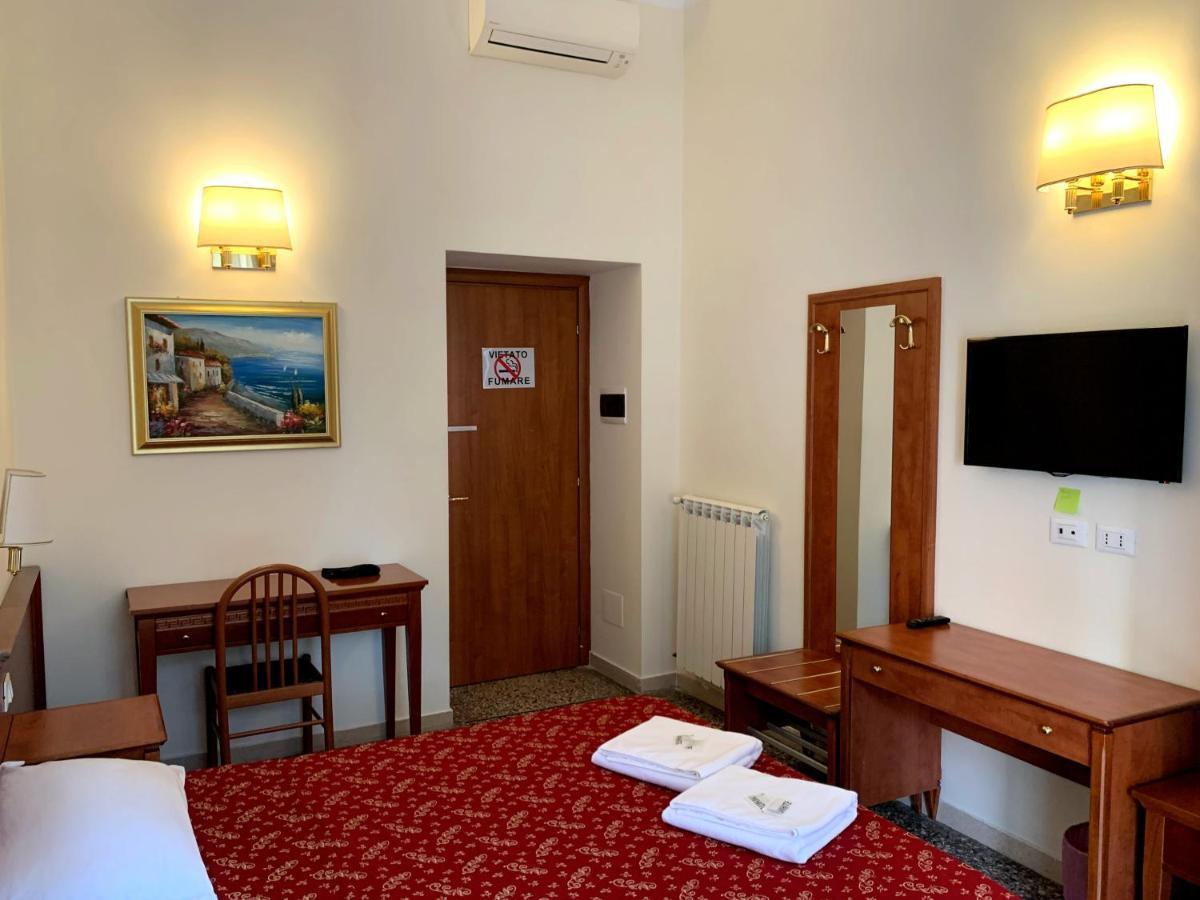 Paramount Rome Buitenkant foto