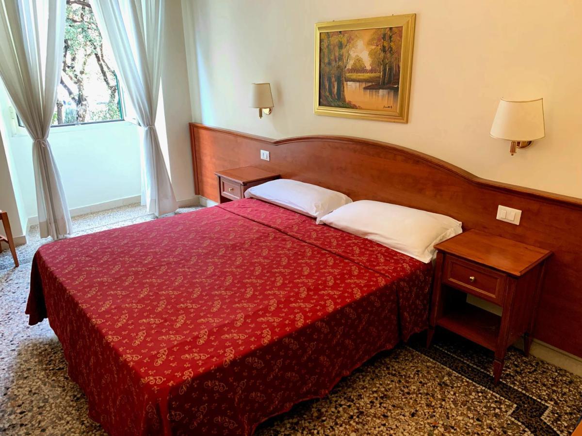 Paramount Rome Buitenkant foto