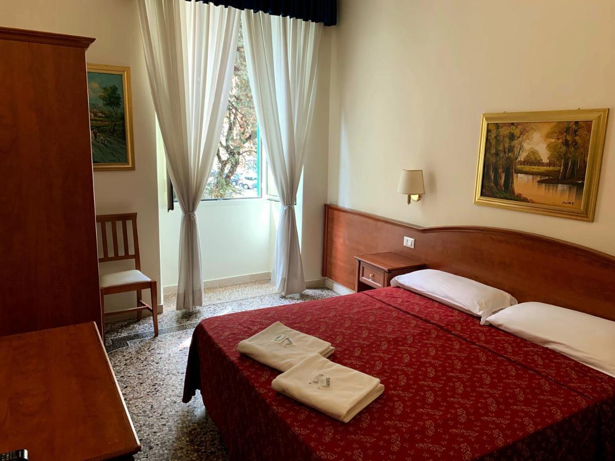 Paramount Rome Buitenkant foto