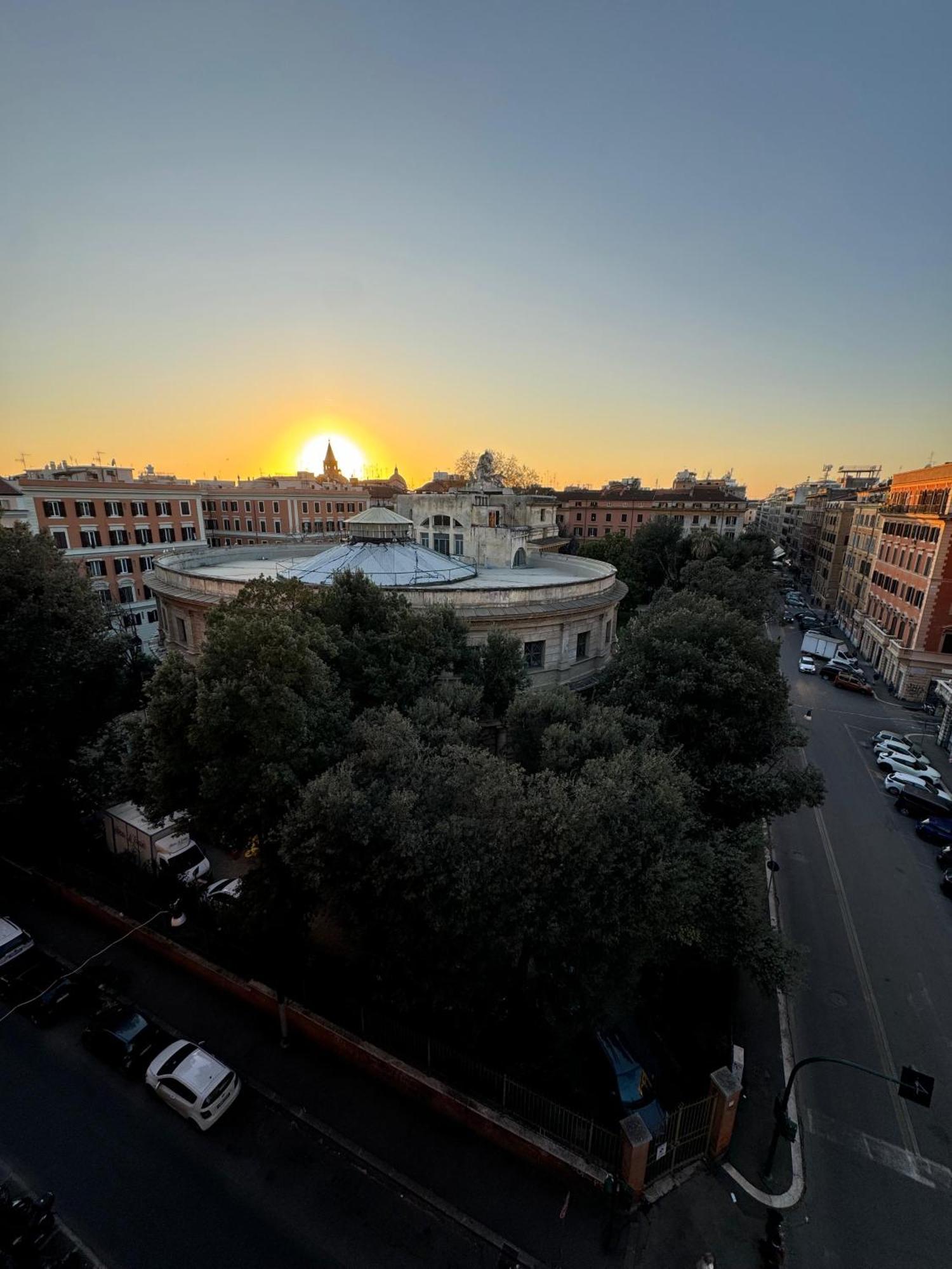 Paramount Rome Buitenkant foto
